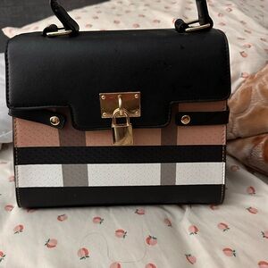 Stylish Black and Tan Handbag